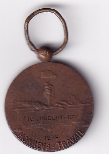 Medium Old French Marianne Medal Replica, Antiqued Rustic Brown #K-90
