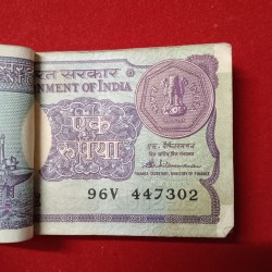 Alternative view of One Rs Small Coin Rare Old Issue Full Bundle Finance Minister S.Venketraman 1988 Year Government of India 447301