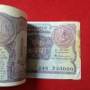 One Rs Small Coin Rare Old Issue Full Bundle Finance Minister S.Venketraman 1988 Year Government of India 734901 - Image 6