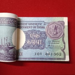 Alternative view of One Rs Small Coin Rare Old Issue Full Bundle Finance Minister S.Venketraman 1989 Year Government of India 861301