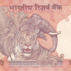 Alternative view of 008008 FANCY NUMBER 10 RUPEES GOVERNOR RAGHURAM RAJAN RARE UNC NOTE
