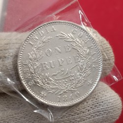 Queen Victoria One Rupee Rare Silver Coin DIVIDED LEGEND East India Company 1840 Year Calcutta Mint