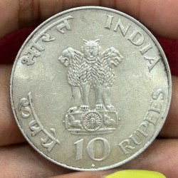 Alternative view of India 10 Rupees 1969 Mahatma Gandhi Rare Commemorative issue Bombay Mint Silver Coin #C-63