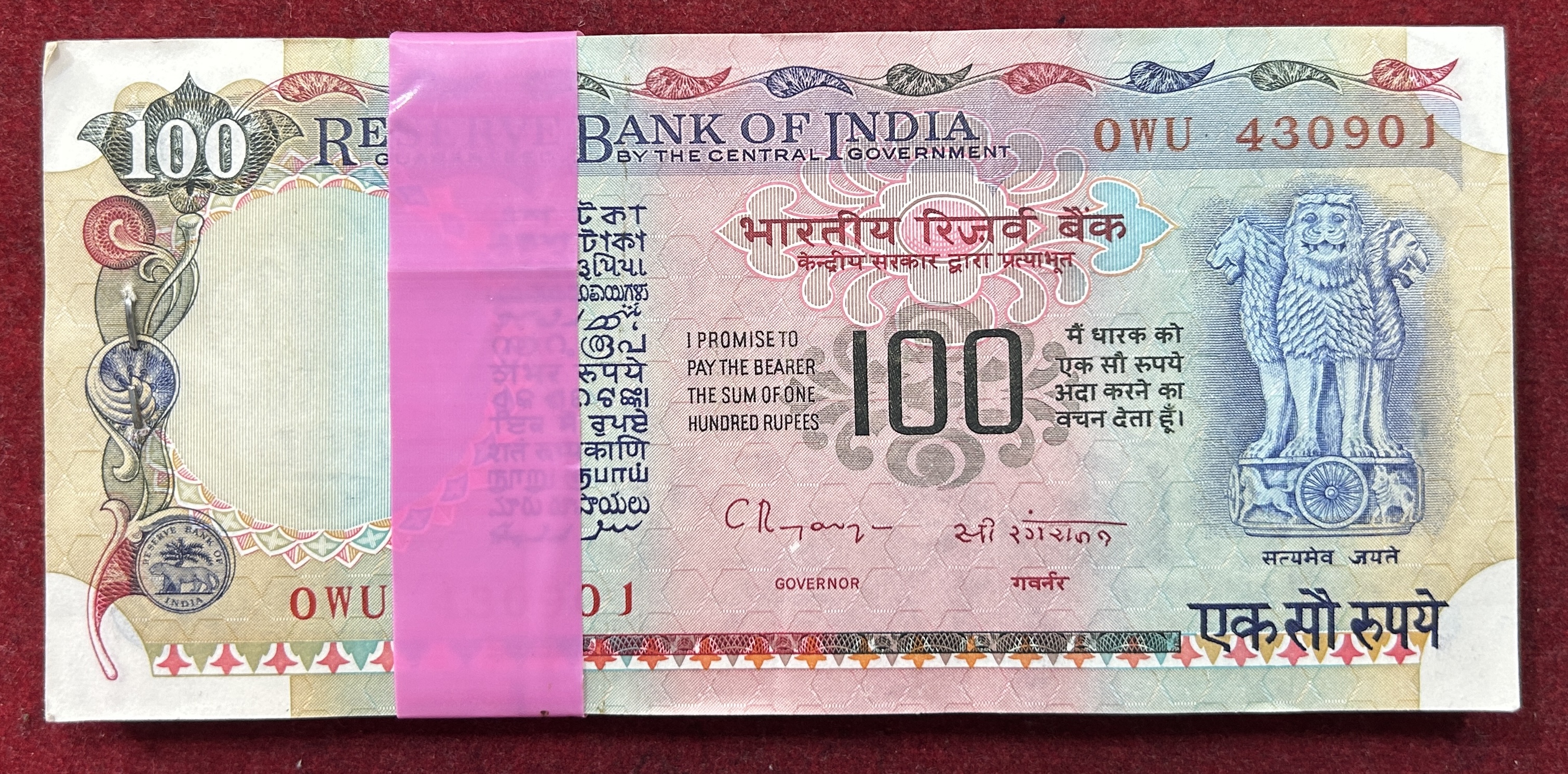 100 Rupees Old Issue Goveror C.Rangarajan Rare GEM UNC Serial Packet