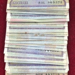 ONE RUPEES MIX GOVERNOR USED CONDITION (100 NOTE) LOTT #*134