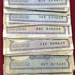 One Rupees Mix Governor (100 Note) Lott Used Condition# *146