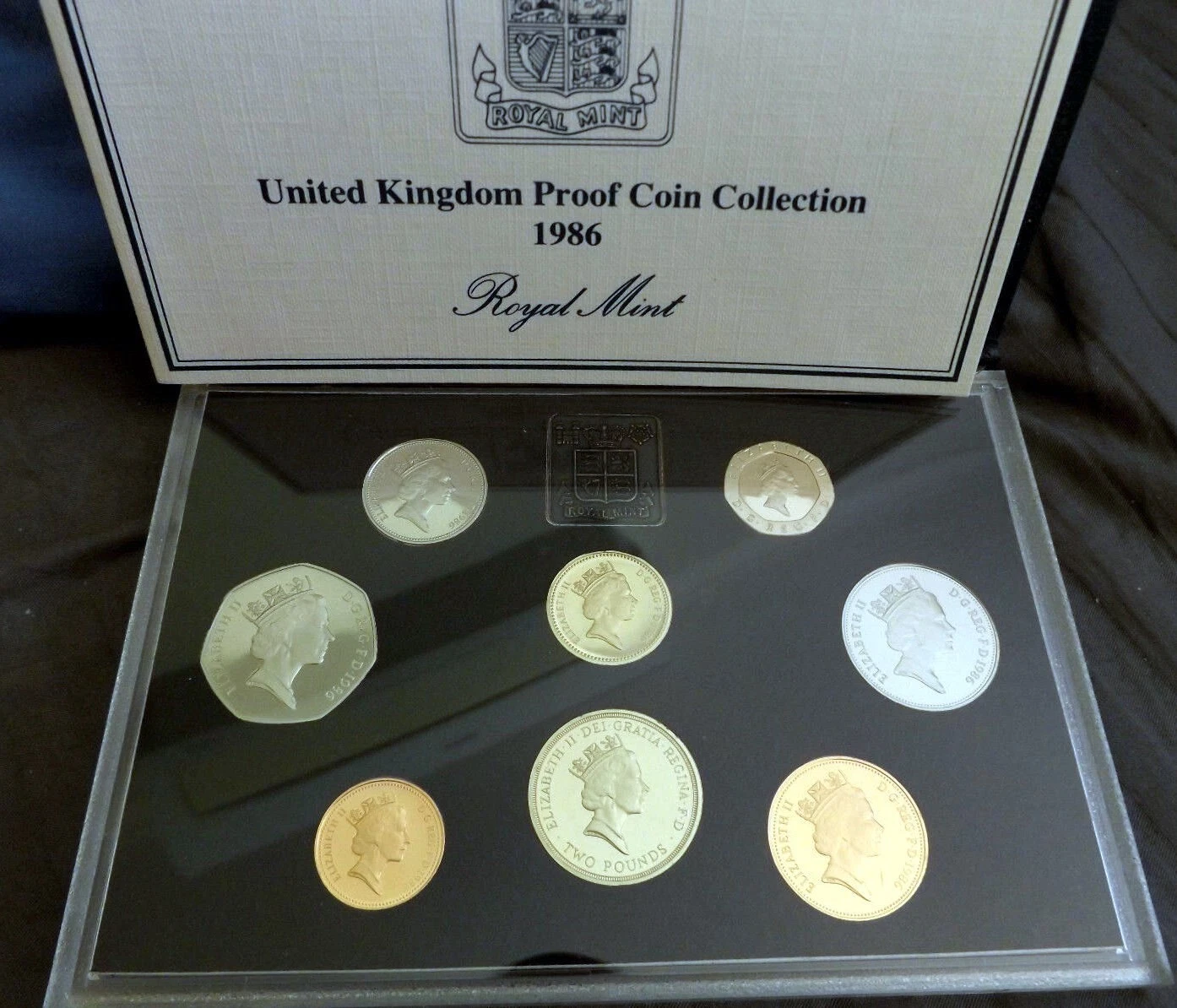1986 United Kingdom The Royal Mint Queen Elizabeth II Annual Proof 8 Coin Set Rare Beautiful