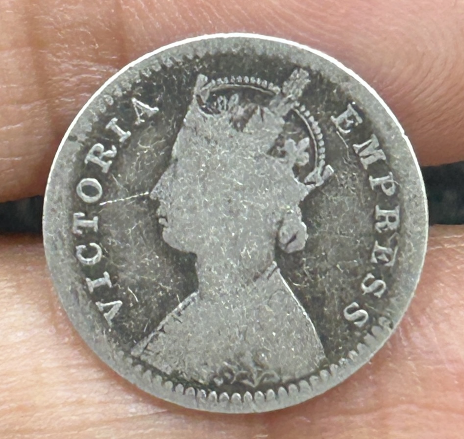 India - British 2 Annas 1898- Victoria Silver Coin #S-56
