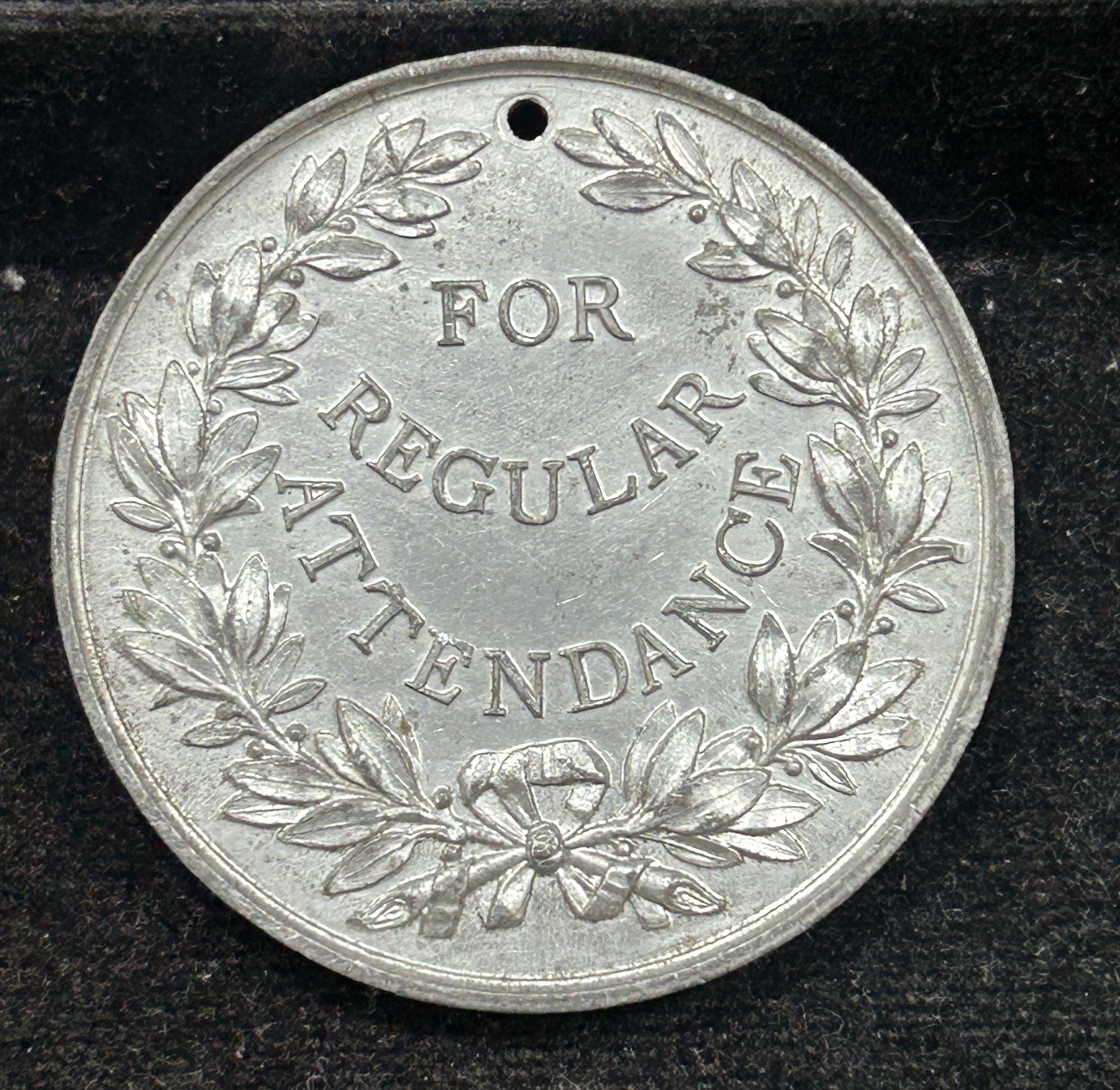 Feed My Lambs : For Regular Attendance Rare Medal#S-82 - Image 2