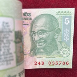 Alternative view of 5 RUPEES GANDHI GOVERNOR Y.B.REDDY RARE SERIAL PACKET WITH FANCY NUMBER ENDING 786