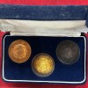 (5 ANNIVERSARY OF DANDHI MARCH 1930-2005) MAHATMA GANDHI 3 DIFFERENT METAL RARE SET WITH BOX - Image 3