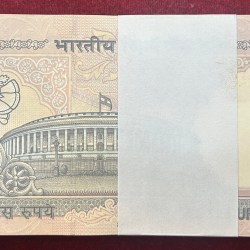 Alternative view of 50 Rupees Parliament Old Issue Governor Urjit Patel Rare Gem 💎 Unc Serial Packet