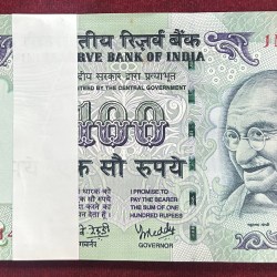 100 Rupees Governor Y.B.Reddy Rare Gem Unc Serial Packet