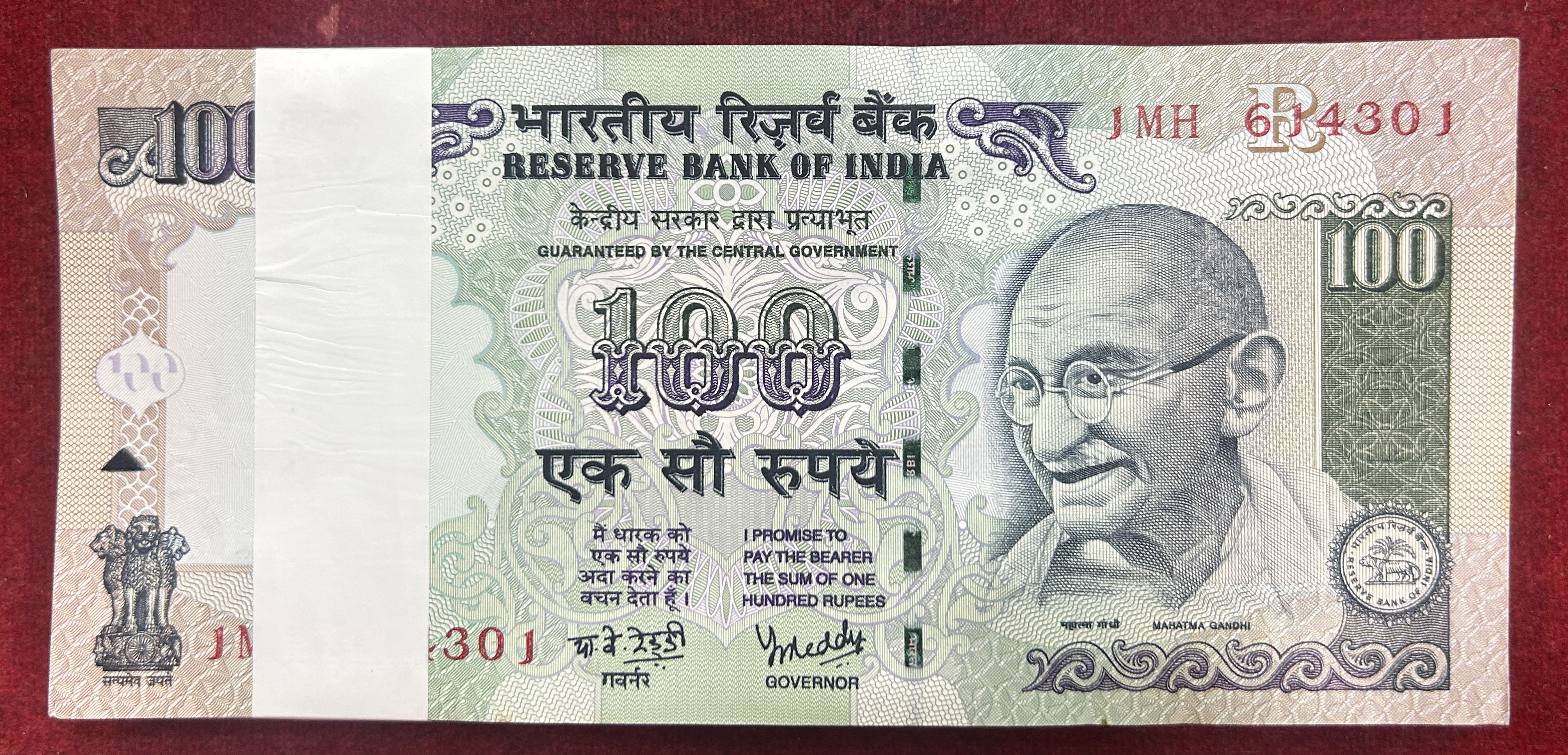 100 Rupees Governor Y.B.Reddy Rare Gem Unc Serial Packet