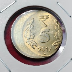 5 RUPEE OFF CENTRE ERROR COIN 2017 UNC CONDITION SKU 222