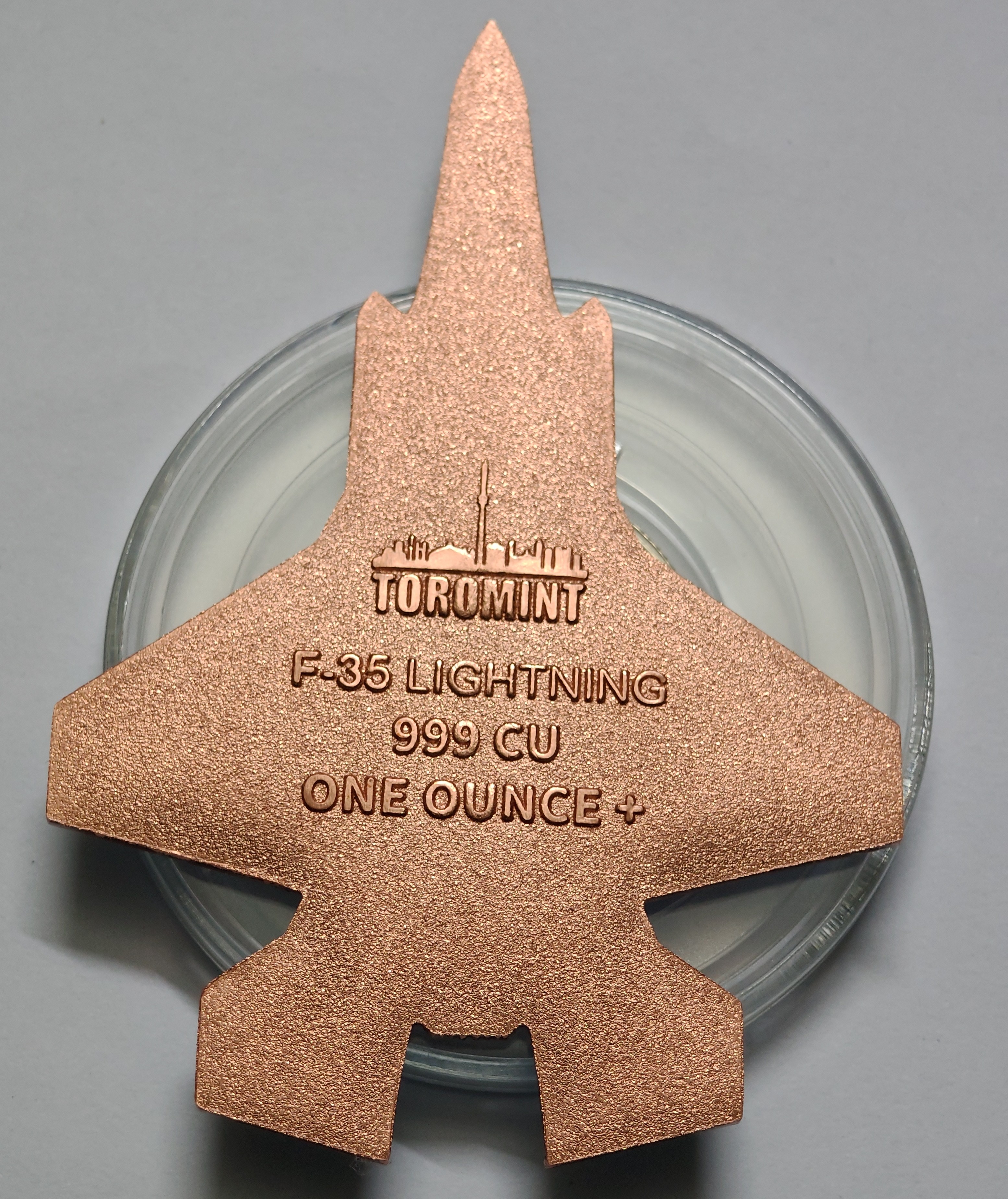 F-35 Lightning 2025 Toro Mint 1OZ 999 Fine Copper Colored High Relief