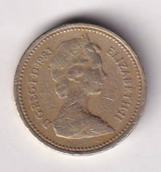 United Kingdom 1 Pound Elizabeth II (Royal Arms) 1983 Rare Commemorative Coin #C-40