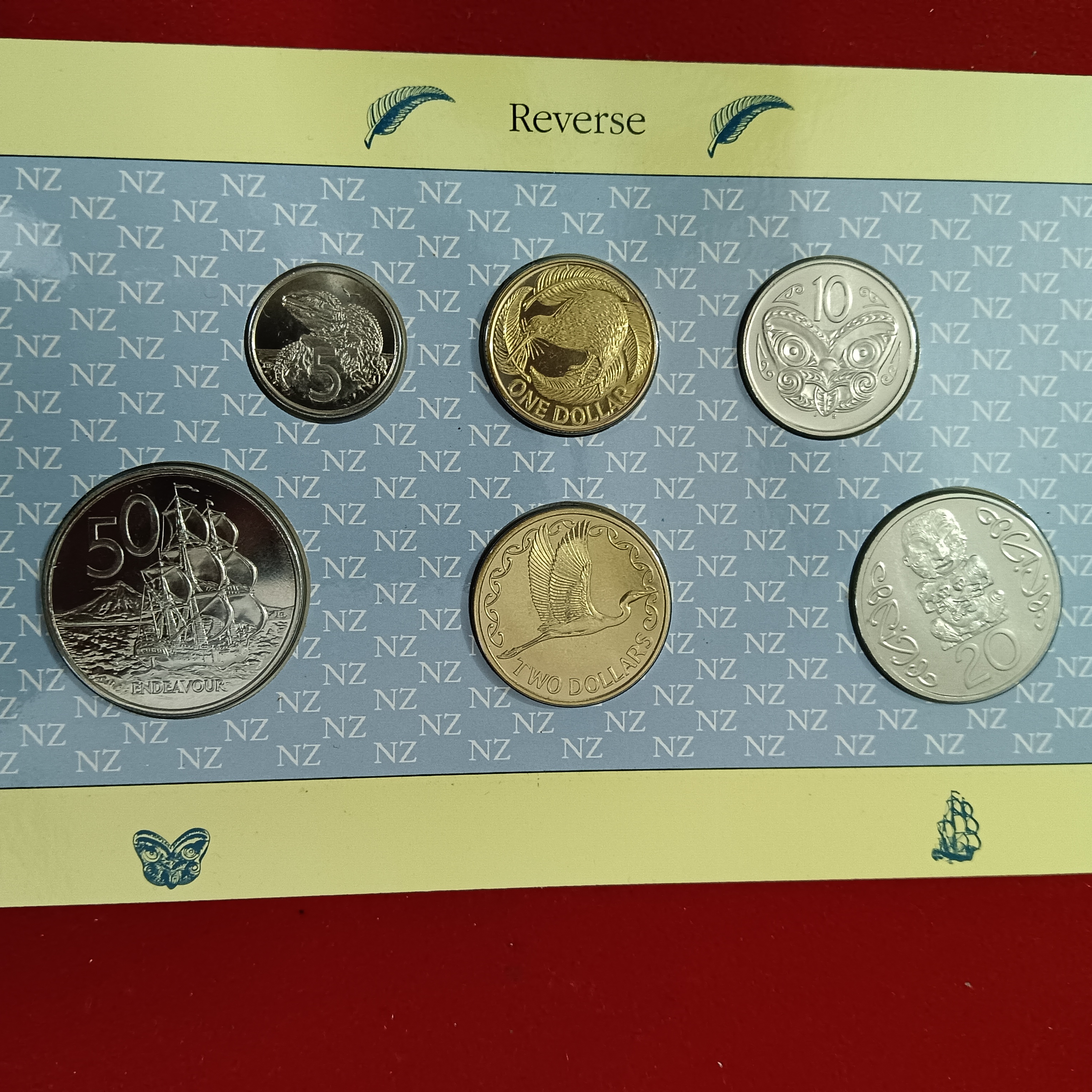 Ex Rare Proof Coin New Zealand Captain Cook's Endeavour Brilliant Uncirculated Coin Set Year 1990 Issue By Royal New zealand Mint