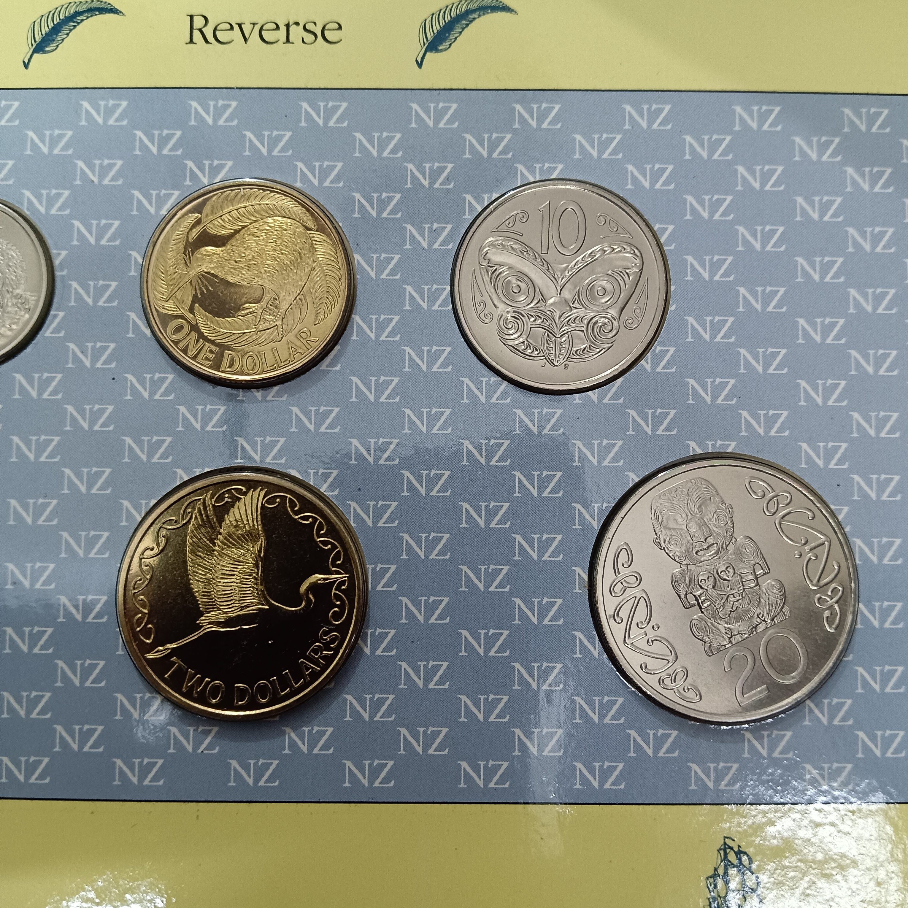 Ex Rare Proof Coin New Zealand Captain Cook's Endeavour Brilliant Uncirculated Coin Set Year 1990 Issue By Royal New zealand Mint