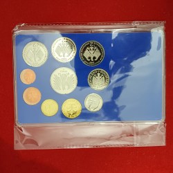 Alternative view of Extremely Rare 1983 Year Federal Republic of Germany official Proof Coin Set Munchen Mint Deutschland