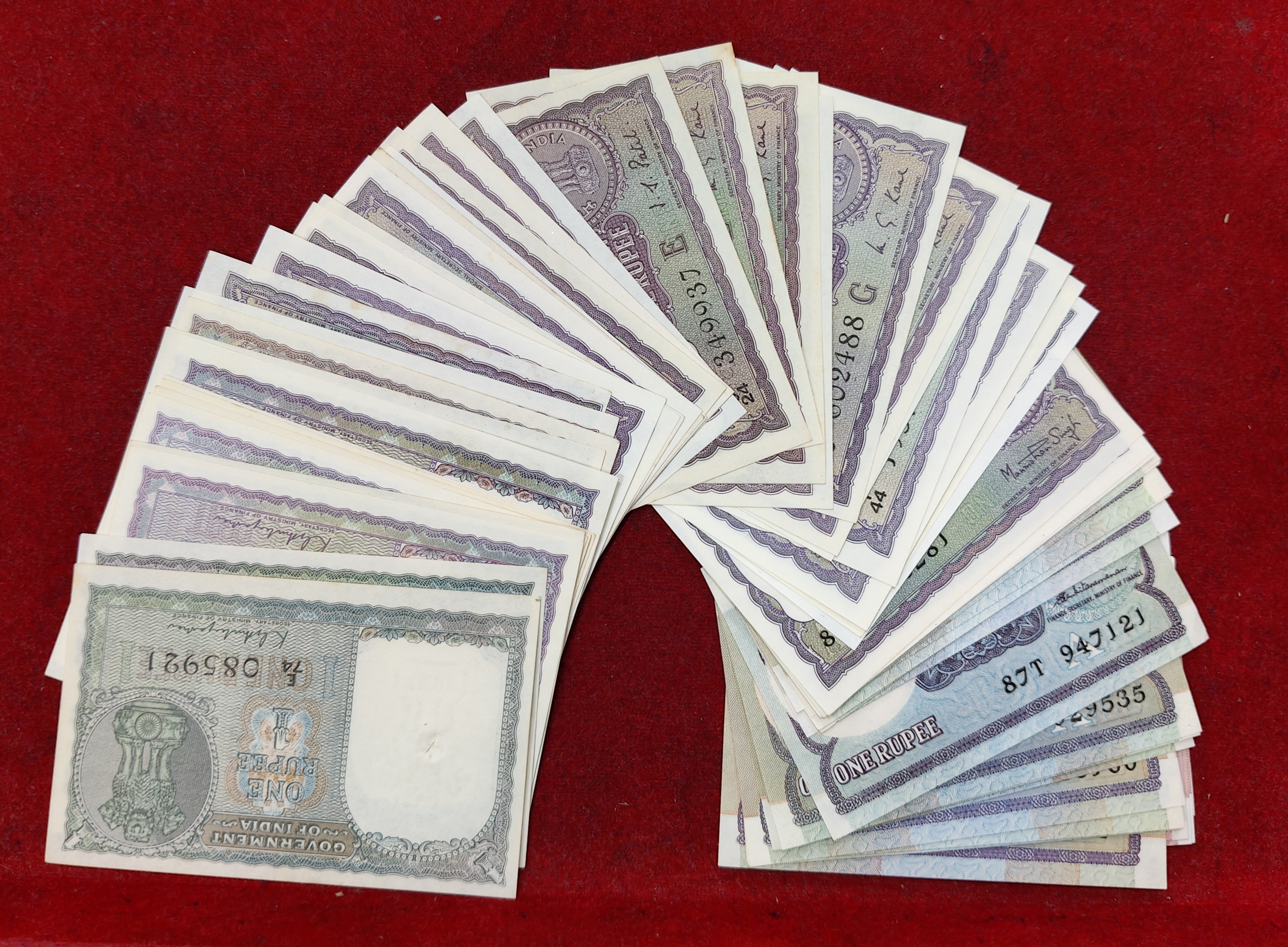 62 Note Signature 1 Rupees UNC Set (See Description) #A-3