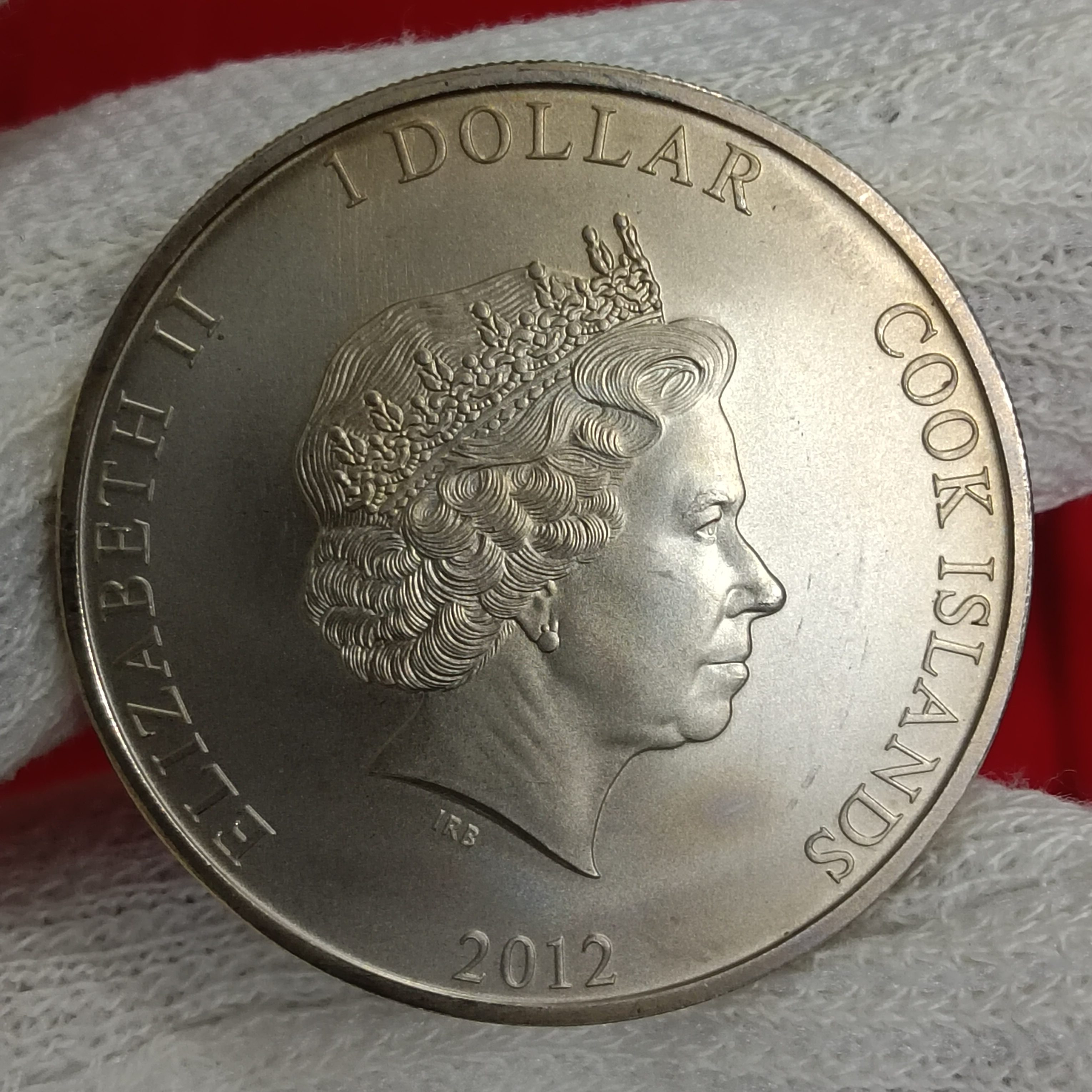 Rare Queen Elizabeth One Dollar RMS Titanic Centenary Captain Edward Smith Proof Coin 2012 Year Cook Islands