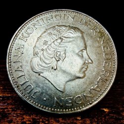 Alternative view of Netherlands 2 and Half Gulden 1960 Silver Issue Ultra Unique and Rare