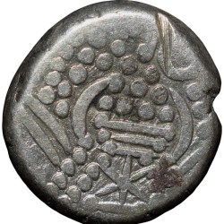 Alternative view of Silver Drachma of Chalukyas of Gujrat (AD 940-1030) Gahaiya Style Dey#156