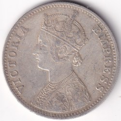 Alternative view of British India 1900 Victoria Empress One Rupee Silver Coin