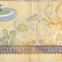 Alternative view of Fiji 100 Dollar Queen Elizabeth II 2007 Year Banknote Rare #3