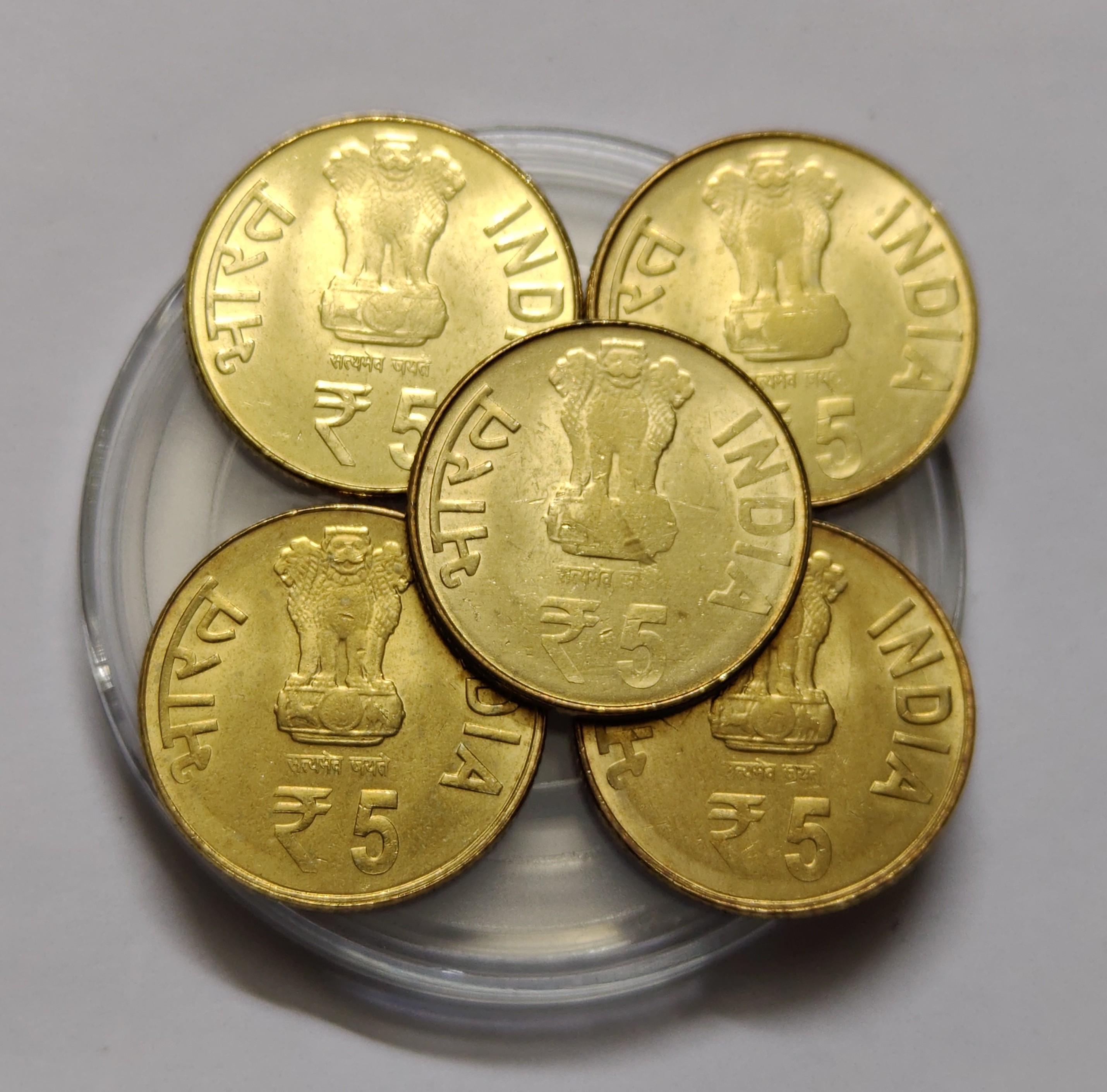 Rare Rare Five Rs Birth Centenary Of Rani Gaidinliu 1915 -2015 Kolkata Mint Coin UNC
