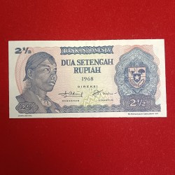 Alternative view of Rare 1968 Indonesian 2 1/2 Rupiah banknote from the "Sudirman" issue Gem Unc Condition