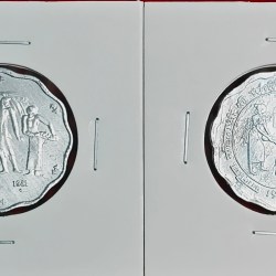 10 PAISA 2 COINS SET RURAL WOMEN ADVANCEMENT AND WORLD FOOD DAY COINS