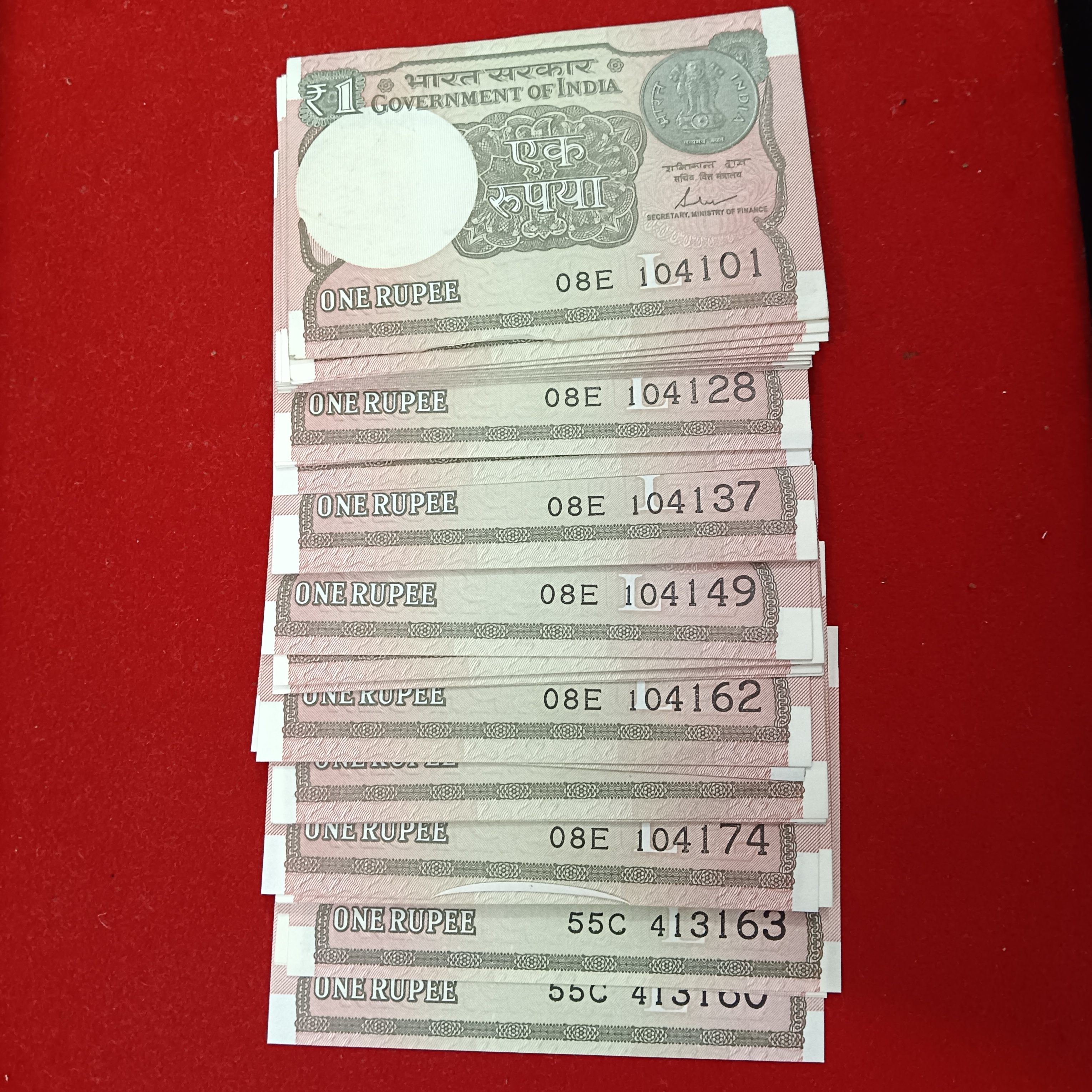 One Rs 100 Pcs Notes Gem Unc Condition Year 2017