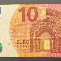 Alternative view of Eurozone 10 Euros Europa Series Rare Note #B2