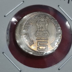 ERROR 5 RUPEES COIN K. KAMARAJ 1903 -1975 HYDERABAD MINT BRILLIANT UNC (BU )CONDITION VERY RARE IN THIS CONDITION