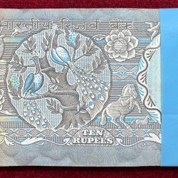 Alternative view of 10 RUPEES PEACOCK GOVERNOR R.N.MALHOTRA RARE UNC SERIAL PACKET