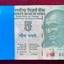 5 RUPEES (GANDHI) GOVERNOR D.SUBBA RAO RARE (100 NOTE) SERIAL PACKET