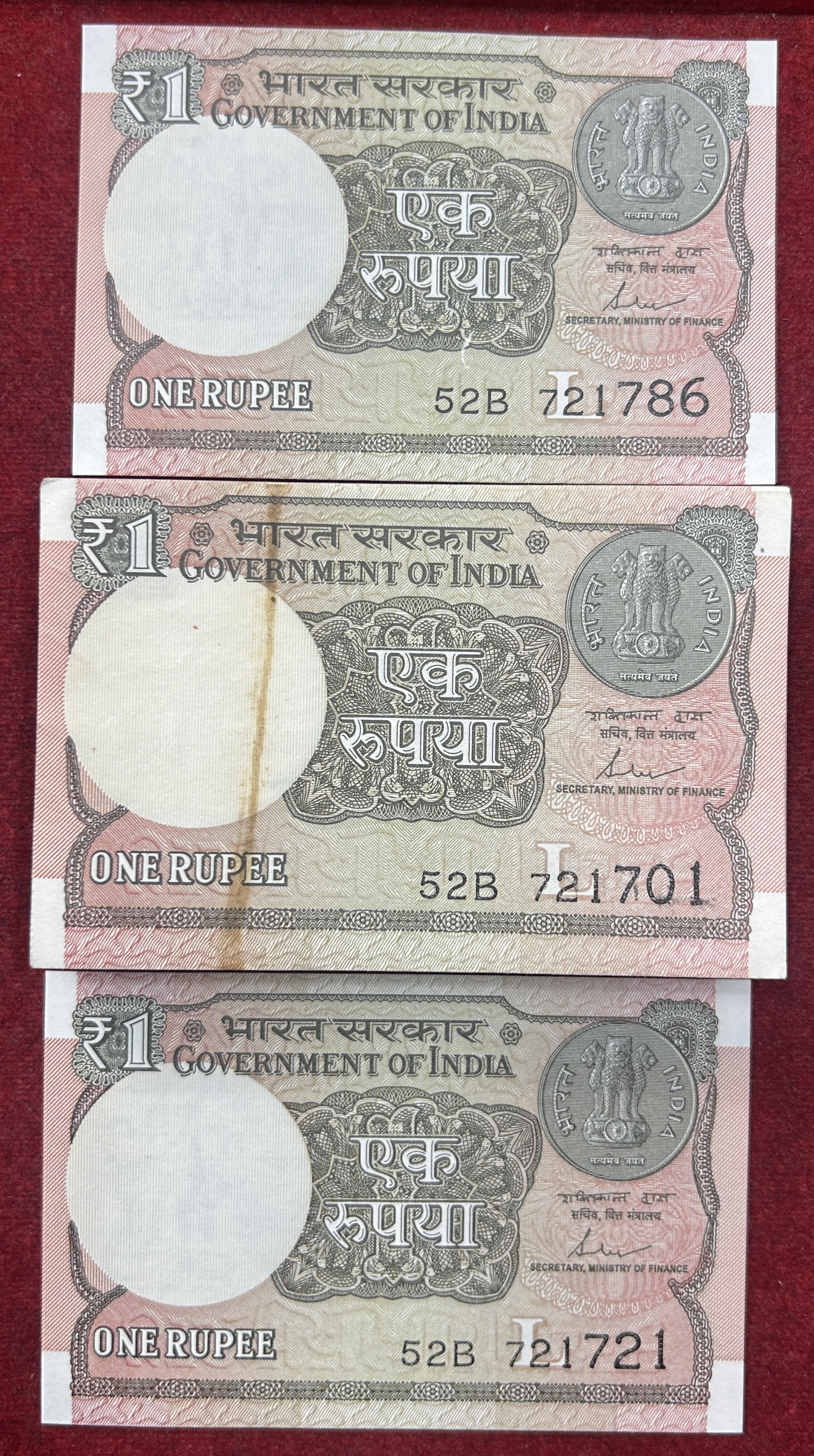 1 RUPEES 2017 GOVERNOR SHAKTIKANT DAS RARE SERIAL PACKET WITH FANCY NUMBER ENDING 786 + 721721