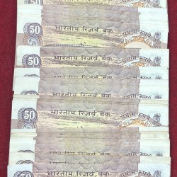 Alternative view of 50 Rupees (Old Issue) Mix Governor Rare (100 Note) Packet #5