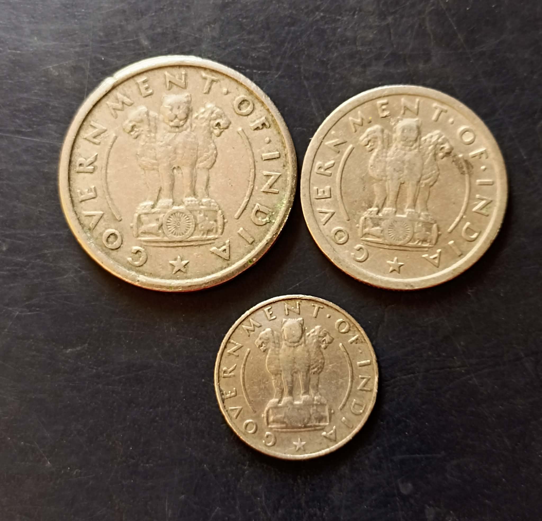 Government of India Denominaton 1₹ 1/2₹ 1/4₹ Metal copper nickel Year 1950 Same and similar set available
