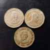 Republic India Denominaton 2₹ Metal coper nickel Three different portrait Same and similar piece available - Image 2
