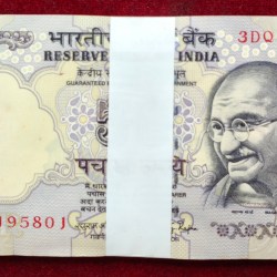 50 RUPEESOLD ISSUE GOVERNOR RAGHURAM G. RAJAN RARE UNC SERIAL PACKET