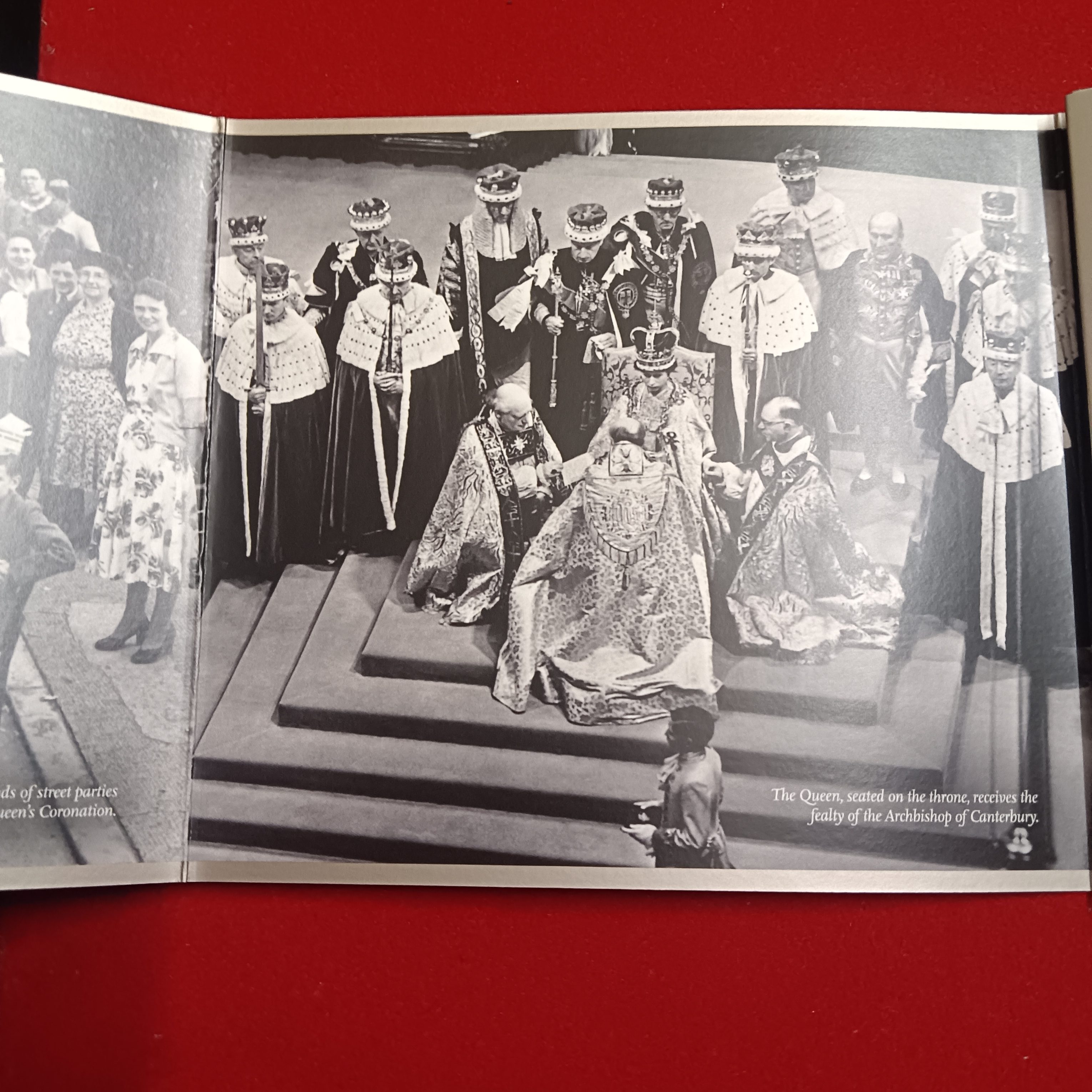 Extremely Rare The Queen's Coronation 60th Anniversary Five Pounds Elizabeth 1953-2013 To Reign And Serve Issued The Royal Mint