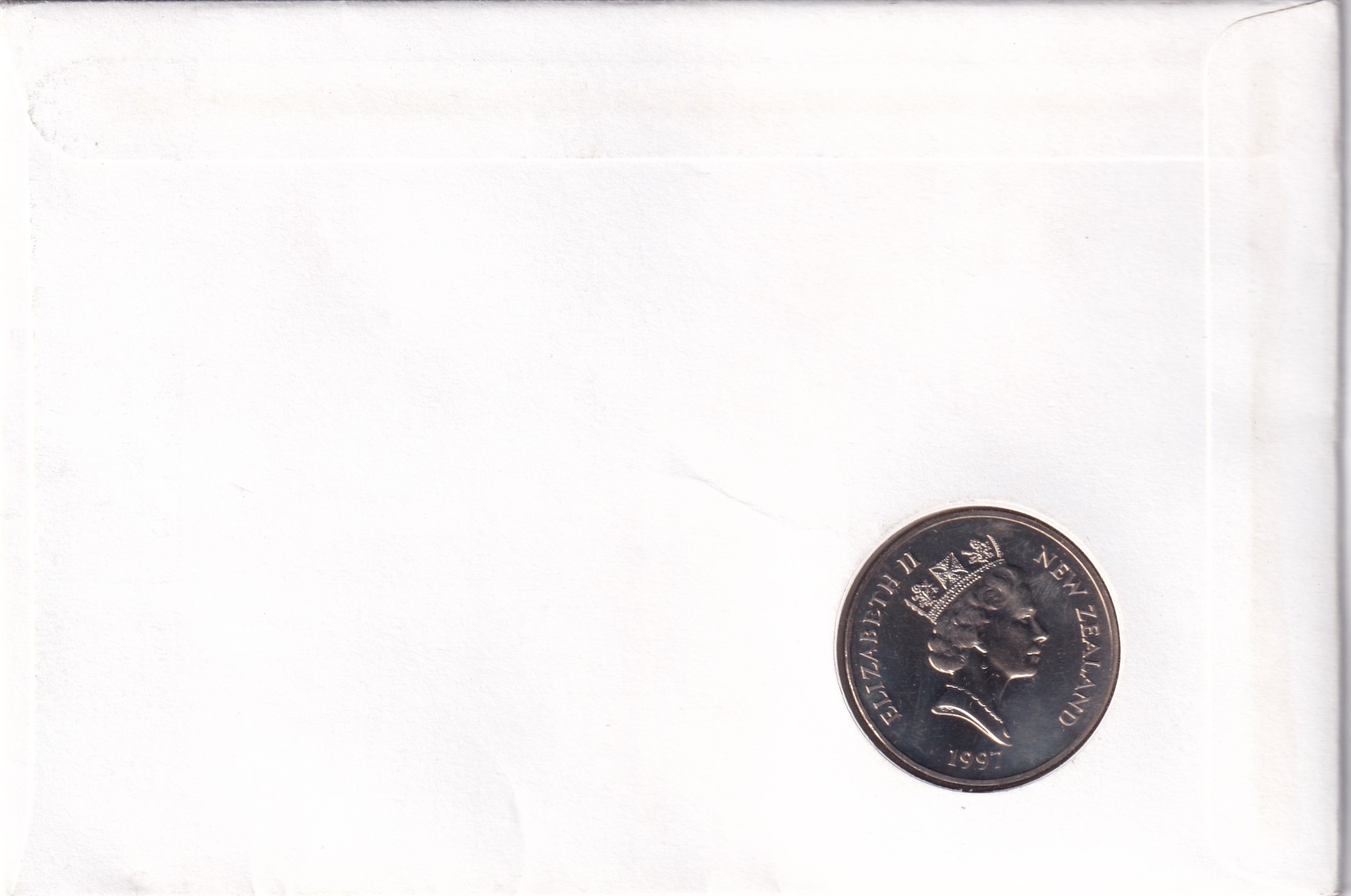 New Zealand 5 Dollars 1997 - Elizabeth II 3rd Portrait; Golden Wedding Rare Coin ( First Day Cover with Stamp )