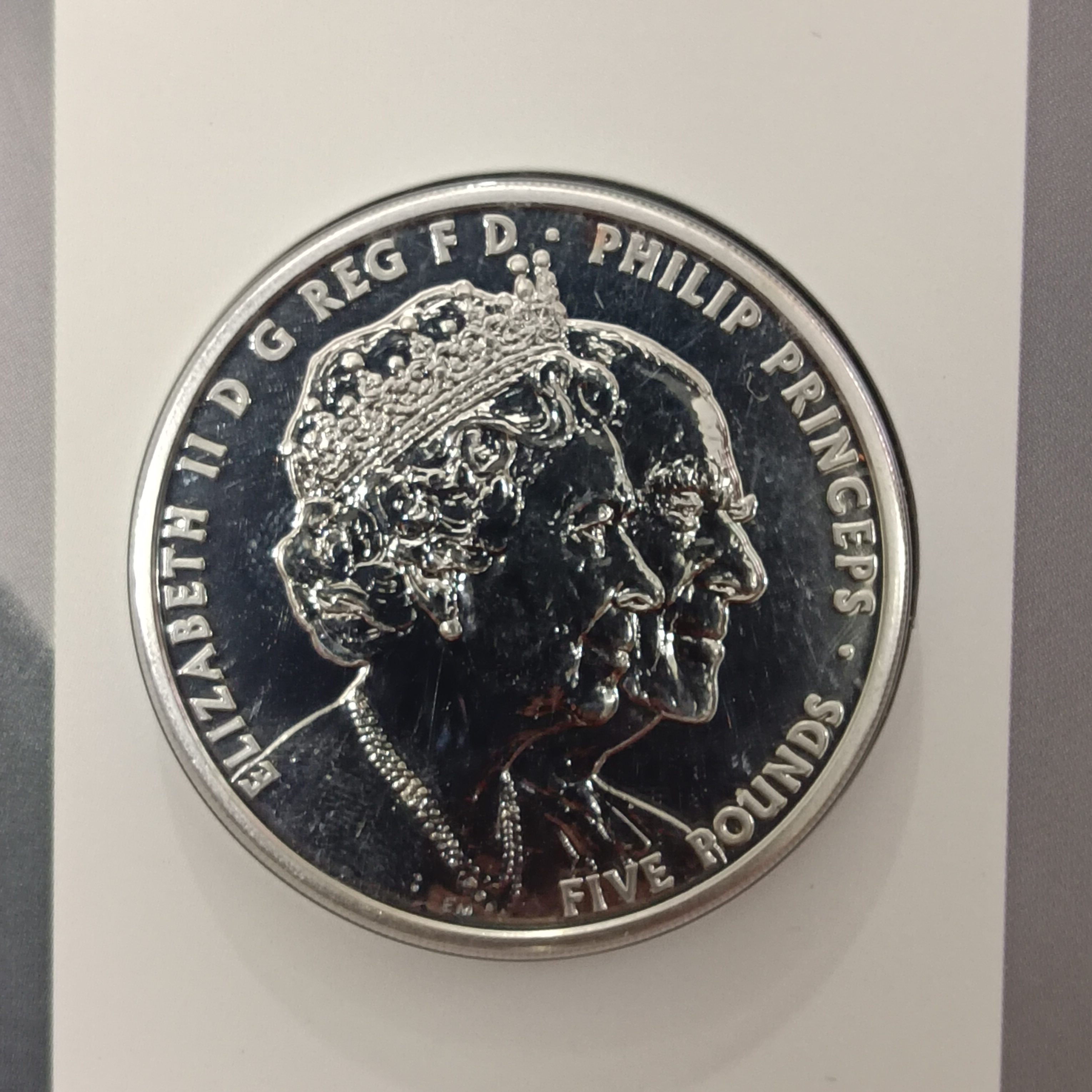 Extremely Rare Proof Coin 2017 UK £5 Brilliant Uncirculated Coin, issued by The Royal Mint to celebrate the 70th (platinum) wedding anniversary of Queen Elizabeth II and Prince Philip.