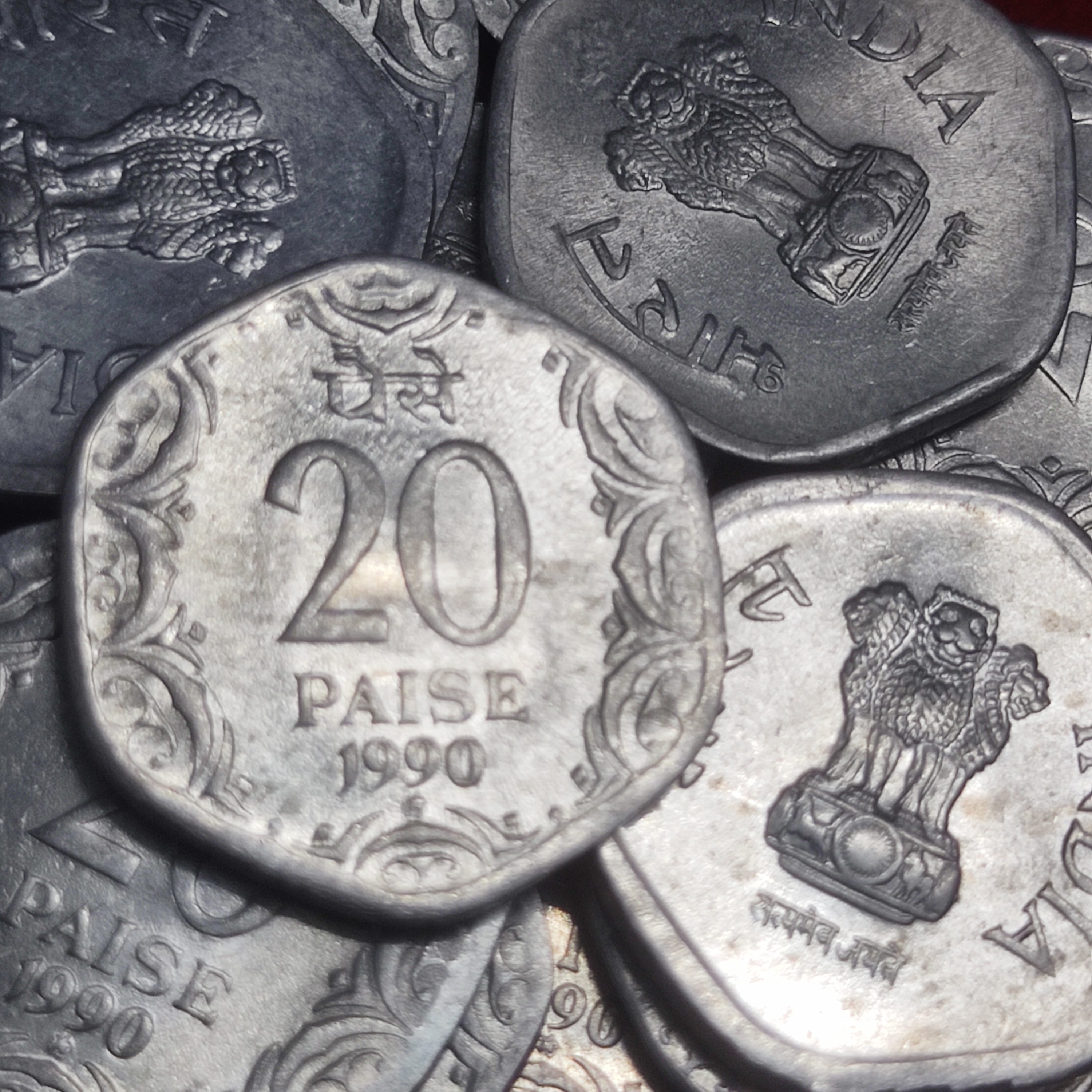 20 PAISE YEAR 1990 LOT 34 COIN (20 PC HYDERABAD +14 COIN CALCUTTA) PRICE