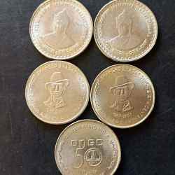 Republic India Denominaton 5₹ 5 different variety Same and similar set available
