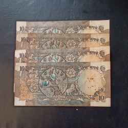 Alternative view of Reserve Bank of India Denominaton 10₹ Same and similar note available