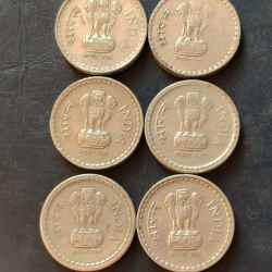 Alternative view of Republic India Denominaton 5₹ Different birthday year 🎈🎂 Metal copper nickel Same and similar piece available